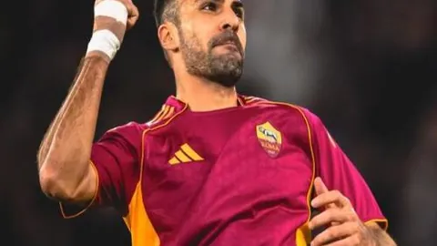 切尔西惊险获胜，阿森纳平局收场